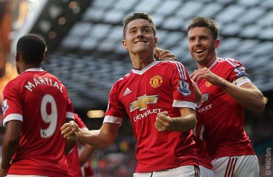 更是精神动 更是精神动